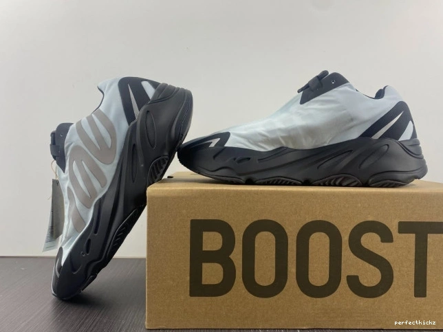 Adidas Tint Blue GZ0711 MNVN 700 Yeezy Boost 0812